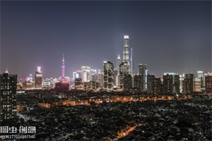 How do young people in the rapidly developing Shanghai define success? How do young people in the rapidly developing Shanghai define success?