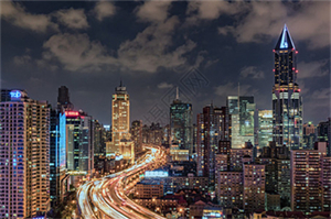 上海的跨文化恋爱挑战